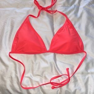 Volcom bikini top size large